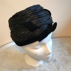 Vintage 1950s Black Bee Hive Woven Hat Velvet